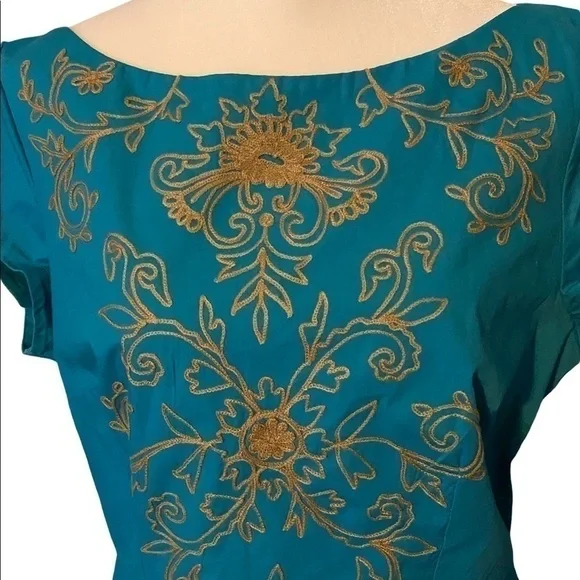 eshakti embroidered dress size M-10 - Picture 3 of 8